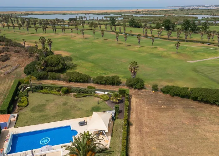 ヴィラ Vera ギーア