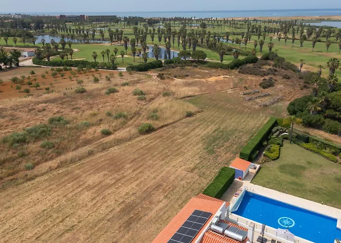 ヴィラ Vera ギーア