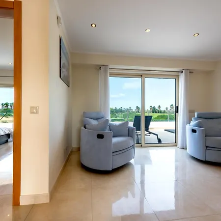 Villa Vera Guia (Faro)