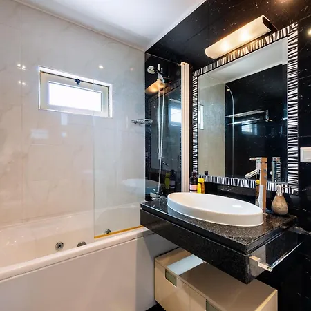 Villa Vera Guia (Faro)